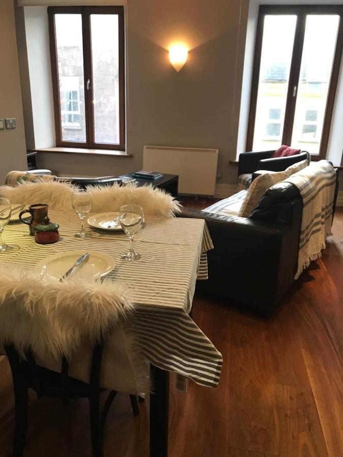 Centre Of Dingle Town - Luxury Holiday Apartment ภายนอก รูปภาพ