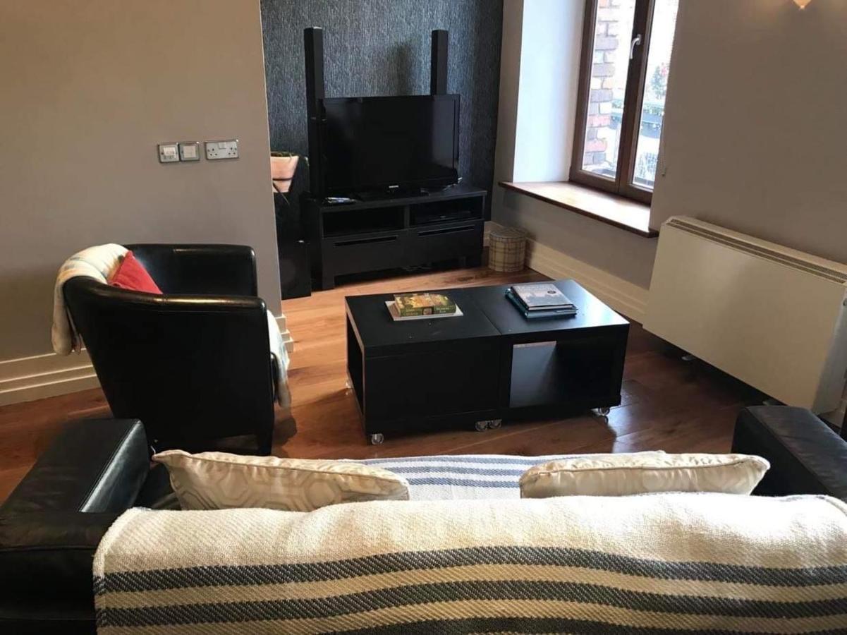Centre Of Dingle Town - Luxury Holiday Apartment ภายนอก รูปภาพ