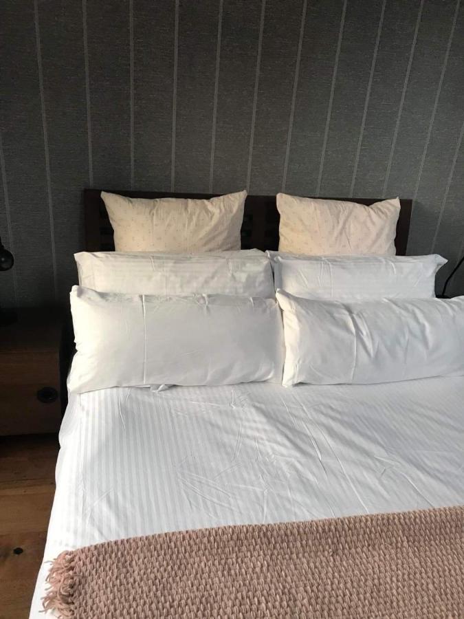 Centre Of Dingle Town - Luxury Holiday Apartment ภายนอก รูปภาพ