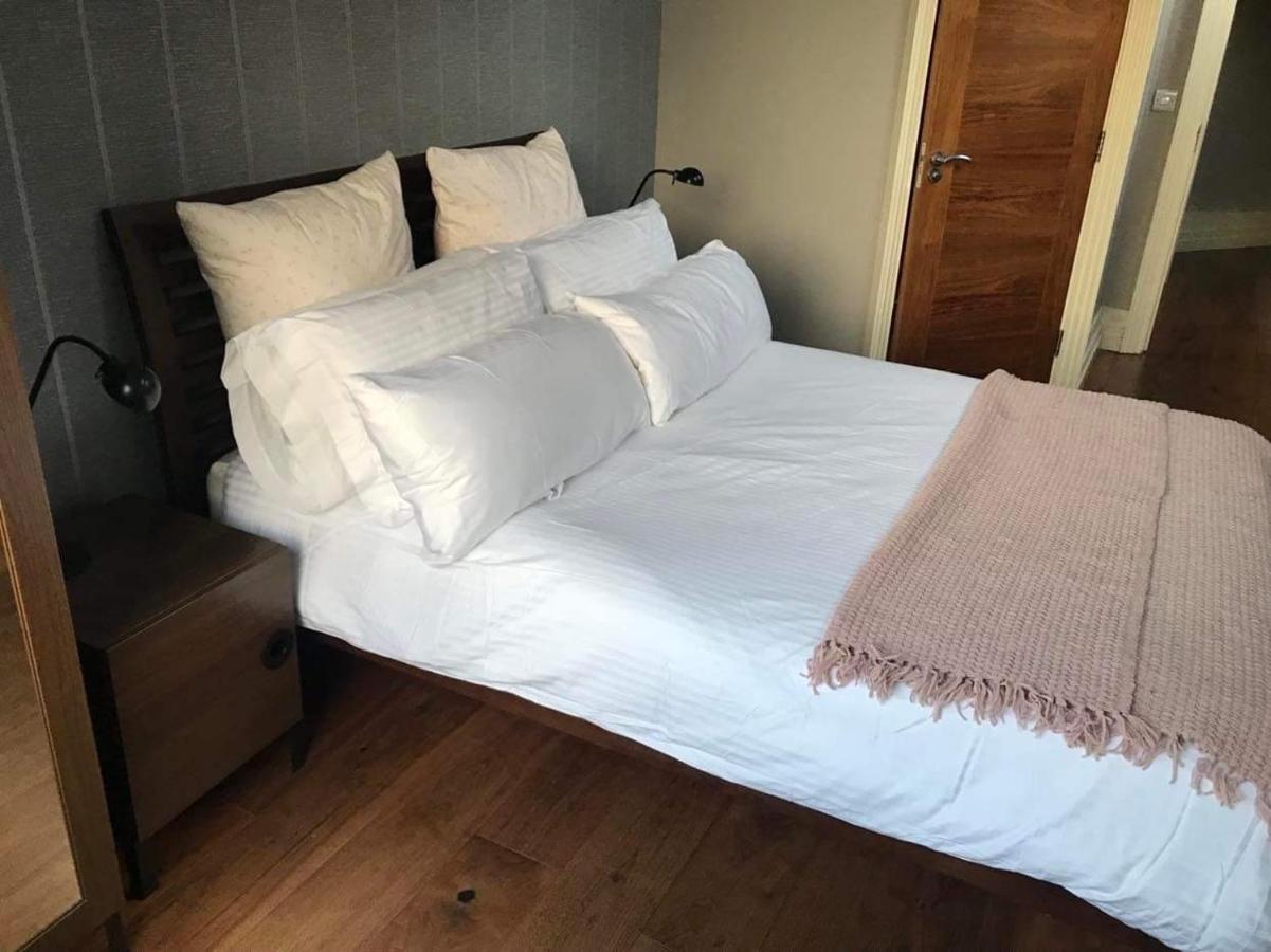 Centre Of Dingle Town - Luxury Holiday Apartment ภายนอก รูปภาพ