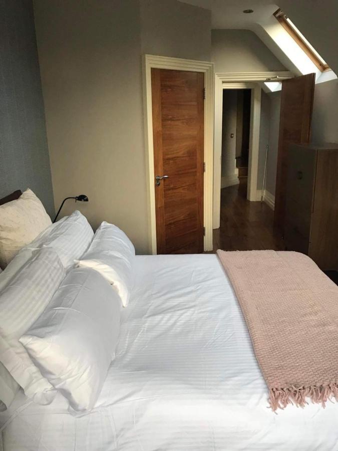 Centre Of Dingle Town - Luxury Holiday Apartment ภายนอก รูปภาพ