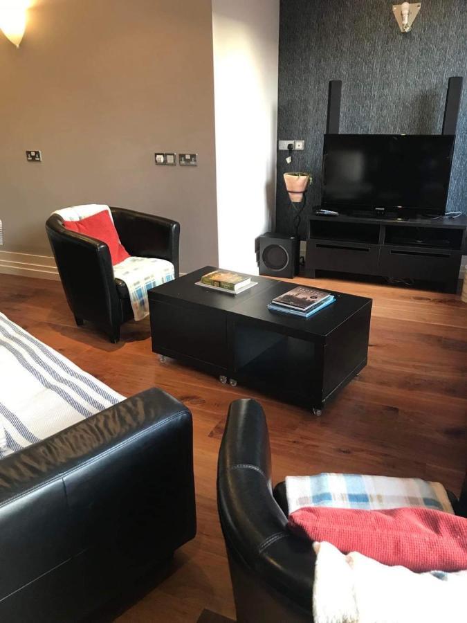 Centre Of Dingle Town - Luxury Holiday Apartment ภายนอก รูปภาพ